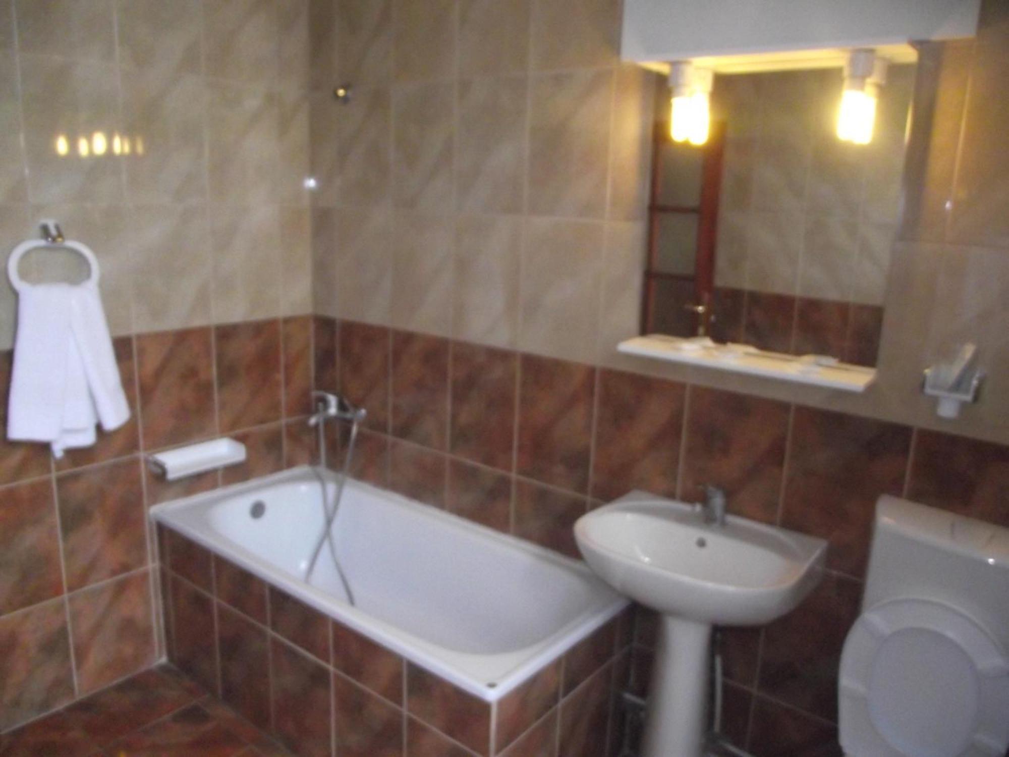 Carmelita Guest house